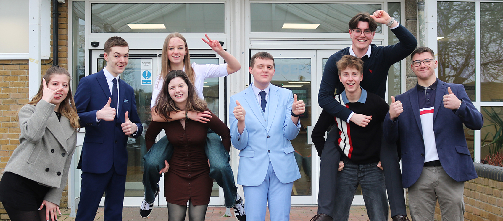 Kennet Sixth Form students are supported by their peers and staff Kennet Sixth Form students are supported by their peers and staff